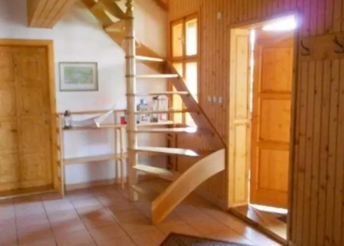 Hron بيت ضيافة